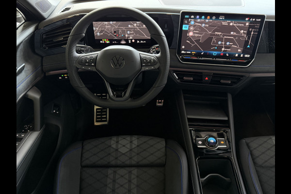 Volkswagen Tiguan 1.5 eHYBRID 272 PK NW AUTO R-LINE VW.TREKHAAK BLACK PANO XL.NAVI STOEL/STUUR VERW. BLACK.STYLE 360.CAM ELEK.KLEP MATRIX.LED 20'' PHEV PLUG IN HYBRID ✅Top Auto's Wijchen , 30 Jaar Specialist in Volkswagen  : Alle Type's : R-Line Edition / Style / First Edition / Highline / Life , Zowel PHEV / HEV / MHEV / Benzine ✅