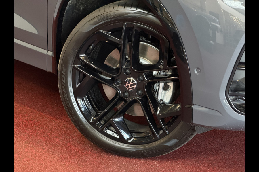 Volkswagen Tiguan 1.5 eHYBRID 272 PK NW AUTO R-LINE VW.TREKHAAK BLACK PANO XL.NAVI STOEL/STUUR VERW. BLACK.STYLE 360.CAM ELEK.KLEP MATRIX.LED 20'' PHEV PLUG IN HYBRID ✅Top Auto's Wijchen , 30 Jaar Specialist in Volkswagen  : Alle Type's : R-Line Edition / Style / First Edition / Highline / Life , Zowel PHEV / HEV / MHEV / Benzine ✅