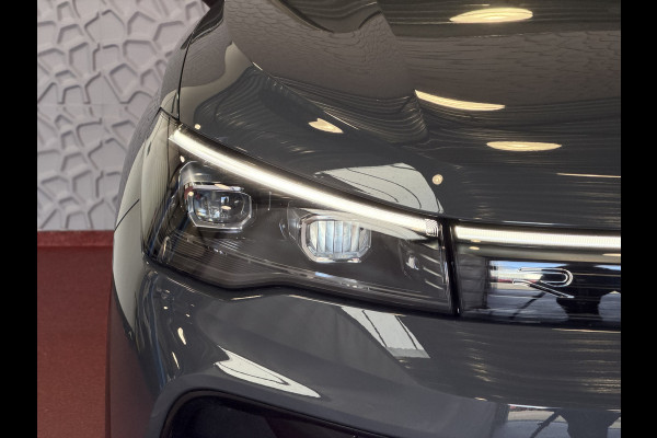 Volkswagen Tiguan 1.5 eHYBRID 272 PK NW AUTO R-LINE VW.TREKHAAK BLACK PANO XL.NAVI STOEL/STUUR VERW. BLACK.STYLE 360.CAM ELEK.KLEP MATRIX.LED 20'' PHEV PLUG IN HYBRID ✅Top Auto's Wijchen , 30 Jaar Specialist in Volkswagen  : Alle Type's : R-Line Edition / Style / First Edition / Highline / Life , Zowel PHEV / HEV / MHEV / Benzine ✅