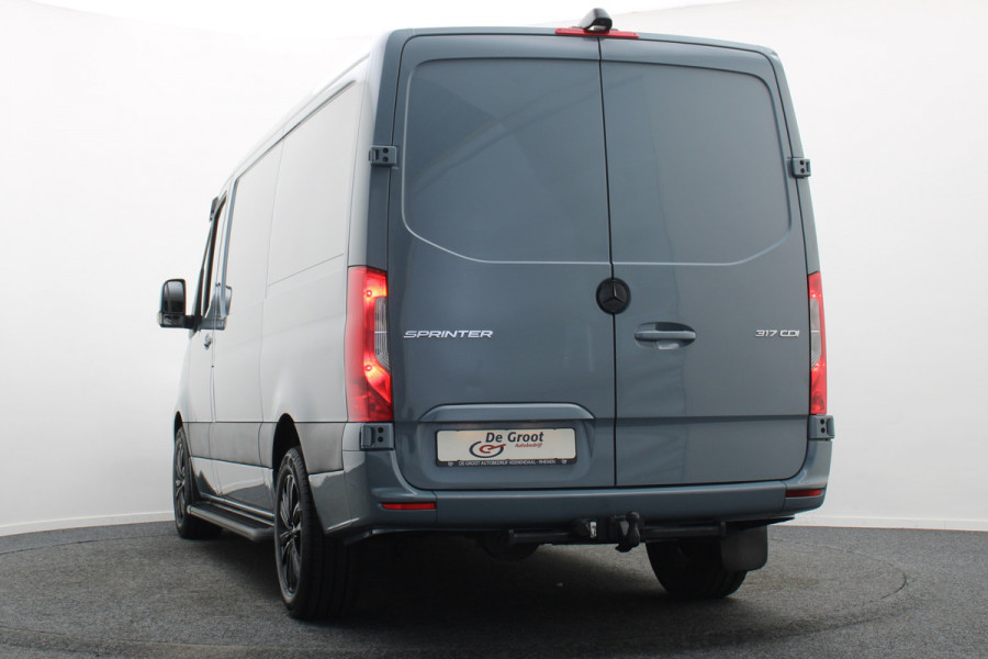 Mercedes-Benz Sprinter 317 CDI Automaat L2H1 3-Zits, Cruise, Camera, Apple Carplay, LED, Zonneklep, DAB, Trekhaak, 18''