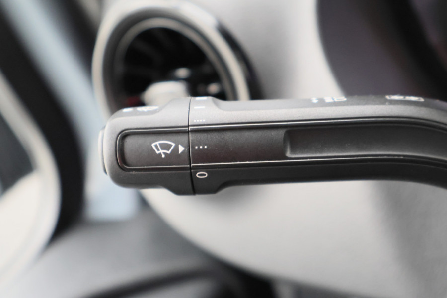 Mercedes-Benz Sprinter 317 CDI Automaat L2H1 3-Zits, Cruise, Camera, Apple Carplay, LED, Zonneklep, DAB, Trekhaak, 18''