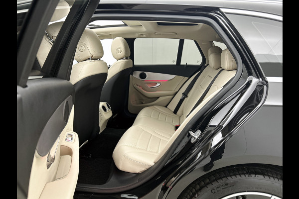 Mercedes-Benz C-Klasse Estate 180 Business Solution Avantgarde Trekhaak | Panoramadak | Multi spaaks lichtmetalen velgen | Navigatie | Parking support | Inclusief 24 maanden MB Certified garantie voor Europa.