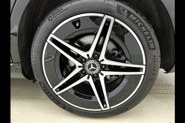 Mercedes-Benz C-Klasse Estate 180 Business Solution Avantgarde Trekhaak | Panoramadak | Multi spaaks lichtmetalen velgen | Navigatie | Parking support | Inclusief 24 maanden MB Certified garantie voor Europa.