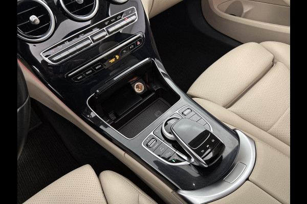 Mercedes-Benz C-Klasse Estate 180 Business Solution Avantgarde Trekhaak | Panoramadak | Multi spaaks lichtmetalen velgen | Navigatie | Parking support | Inclusief 24 maanden MB Certified garantie voor Europa.