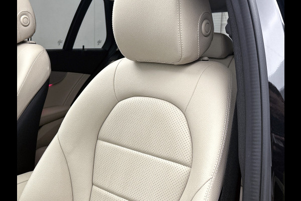 Mercedes-Benz C-Klasse Estate 180 Business Solution Avantgarde Trekhaak | Panoramadak | Multi spaaks lichtmetalen velgen | Navigatie | Parking support | Inclusief 24 maanden MB Certified garantie voor Europa.