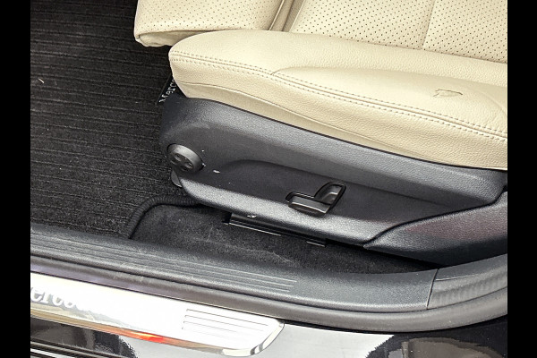 Mercedes-Benz C-Klasse Estate 180 Business Solution Avantgarde Trekhaak | Panoramadak | Multi spaaks lichtmetalen velgen | Navigatie | Parking support | Inclusief 24 maanden MB Certified garantie voor Europa.