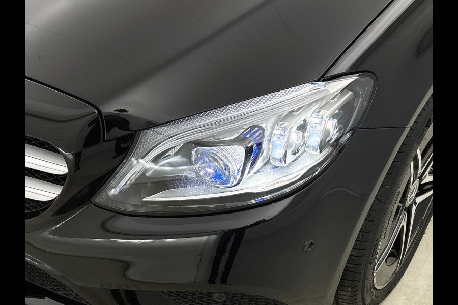 Mercedes-Benz C-Klasse Estate 180 Business Solution Avantgarde Trekhaak | Panoramadak | Multi spaaks lichtmetalen velgen | Navigatie | Parking support | Inclusief 24 maanden MB Certified garantie voor Europa.