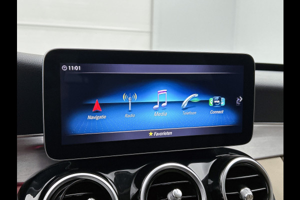 Mercedes-Benz C-Klasse Estate 180 Business Solution Avantgarde Trekhaak | Panoramadak | Multi spaaks lichtmetalen velgen | Navigatie | Parking support | Inclusief 24 maanden MB Certified garantie voor Europa.