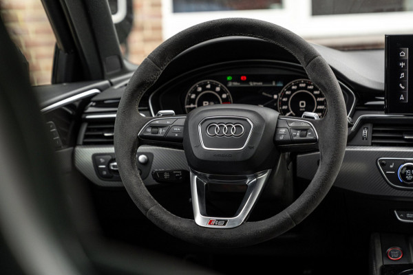 Audi RS4 Avant 2.9 TFSI Quattro | Keramisch | ACC | Carbon | Pano | B&O | 360 Camera | 20''