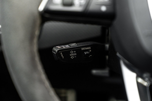 Audi RS4 Avant 2.9 TFSI Quattro | Keramisch | ACC | Carbon | Pano | B&O | 360 Camera | 20''