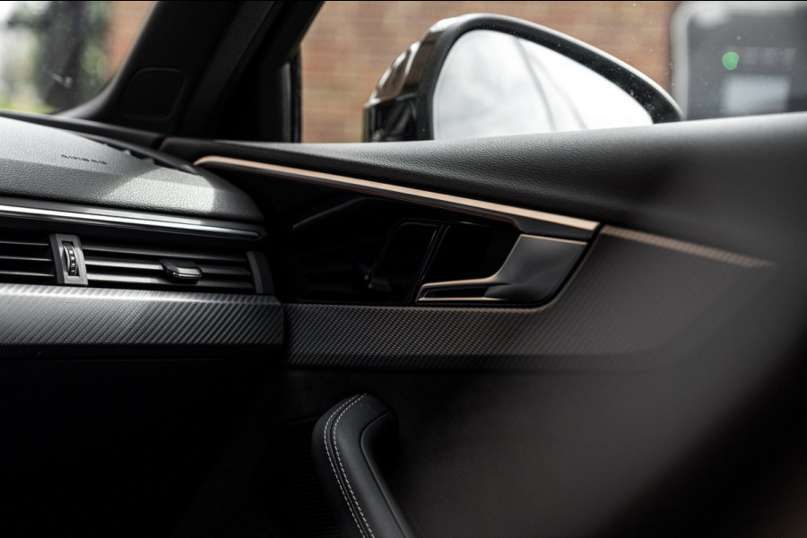 Audi RS4 Avant 2.9 TFSI Quattro | Keramisch | ACC | Carbon | Pano | B&O | 360 Camera | 20''