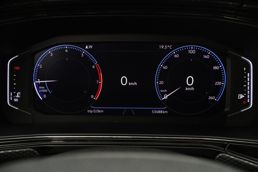 Volkswagen T-Cross 1.0 TSI Life ACC, Climate, Apple Carplay, Dodehoeksensor, PDC, 17"