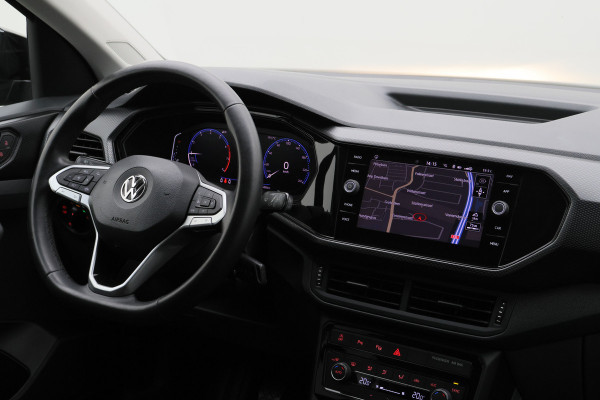 Volkswagen T-Cross 1.0 TSI Life ACC, Climate, Apple Carplay, Dodehoeksensor, PDC, 17"