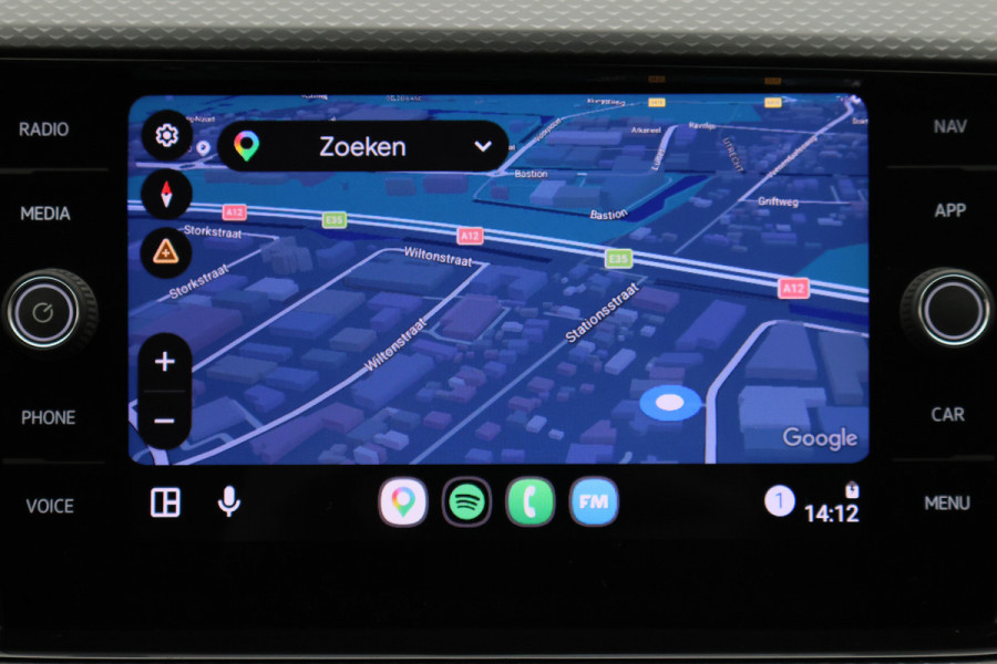 Volkswagen T-Cross 1.0 TSI Life ACC, Climate, Apple Carplay, Dodehoeksensor, PDC, 17"