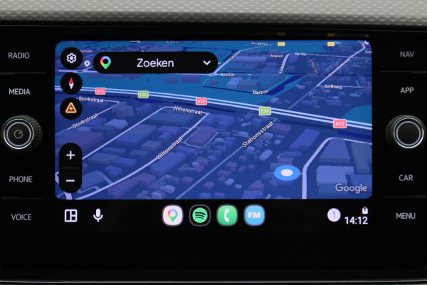 Volkswagen T-Cross 1.0 TSI Life ACC, Climate, Apple Carplay, Dodehoeksensor, PDC, 17"