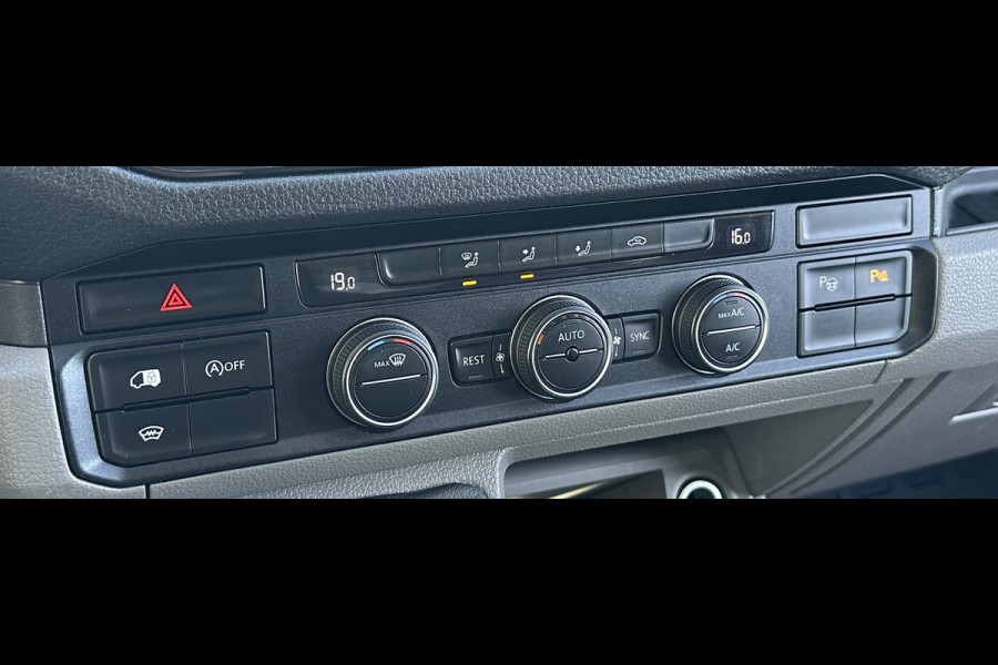 Volkswagen Crafter 35 2.0 TDI L2H2 Highline Navi|Trekhaak|Cruise