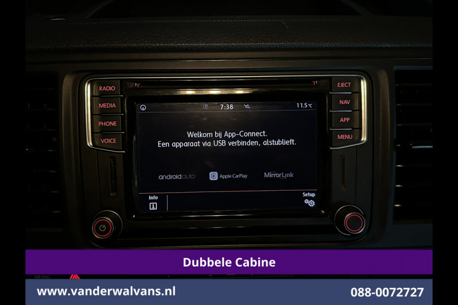 Volkswagen Transporter 2.0 TDI 150pk L2H1 Dubbele Cabine Airco | 5-Zits | Navigatie | Apple Carplay | Cruisecontrol Android Auto, 2500kg Trekhaak, Parkeersensoren, Achterklep