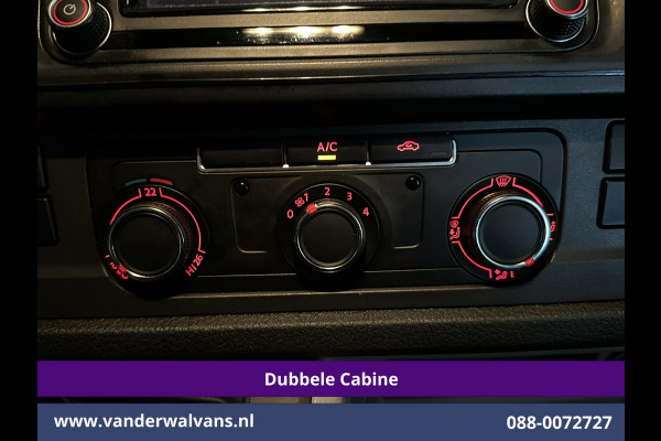 Volkswagen Transporter 2.0 TDI 150pk L2H1 Dubbele Cabine Airco | 5-Zits | Navigatie | Apple Carplay | Cruisecontrol Android Auto, 2500kg Trekhaak, Parkeersensoren, Achterklep