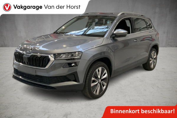 Škoda Karoq 1.5-150pk 'Selection' DSG-AUTOMAAT ! Fijne comfortabele hoogzitter ! Slechts 11.000km ! Aut. airco, Stuur- en stoelverwarming, Adaptieve Cruise Control, Climate Control, Keyless entry/keyless go, Apple CarPlay,
