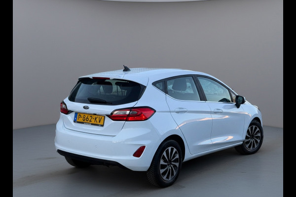 Ford Fiesta 1.0 EcoBoost 125 pk Hybrid Titanium, achteruitrijcamera, airco, NL auto met nap