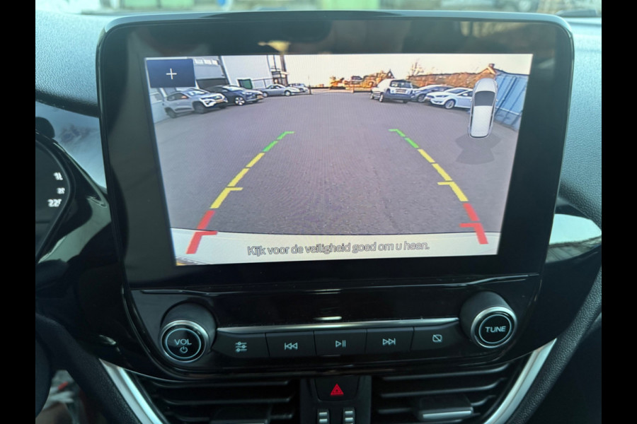 Ford Fiesta 1.0 EcoBoost 125 pk Hybrid Titanium, achteruitrijcamera, airco, NL auto met nap