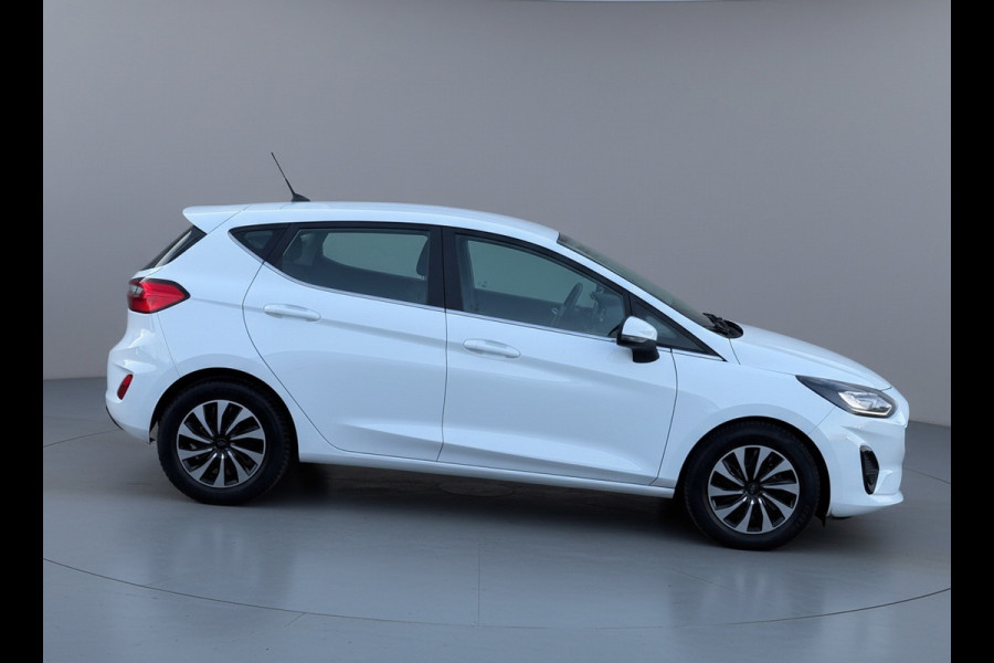 Ford Fiesta 1.0 EcoBoost 125 pk Hybrid Titanium, achteruitrijcamera, airco, NL auto met nap