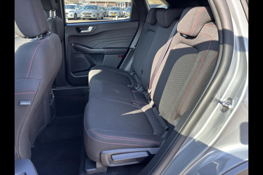 Ford Kuga 2.5 FHEV ST-Line 190pk | Geen stekker nodig | Winterpack | Sync 4 Navigatie | Apple Carplay/Android auto | Achteruitrijcamera | All Weatherbanden