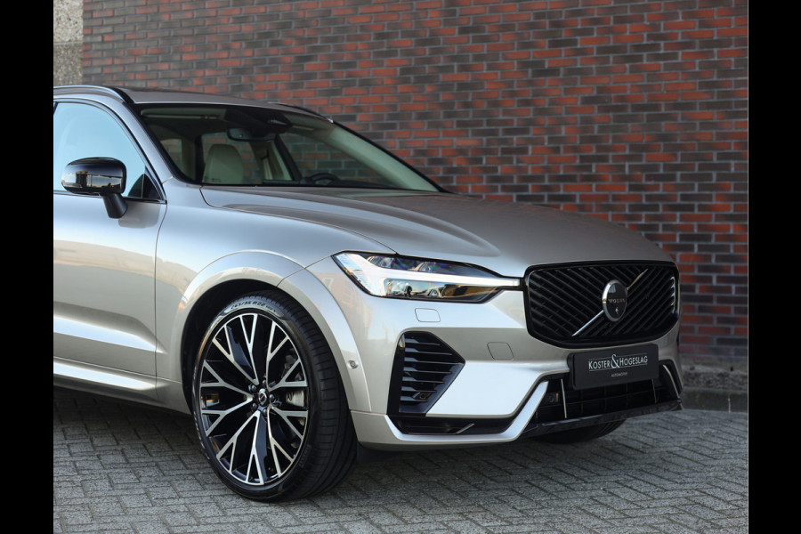 Volvo XC60 T8 AWD Ultra Dark | Direct rijden! - Trekhaak - Pano