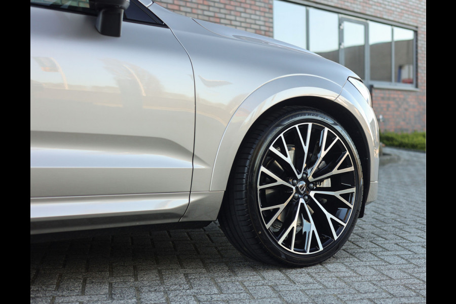 Volvo XC60 T8 AWD Ultra Dark | Direct rijden! - Trekhaak - Pano