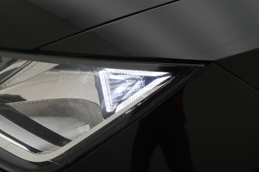 Seat Leon ST 1.0 TSI Style Ultimate Edition Camera, Keyless, Apple Carplay, Climate, PDC