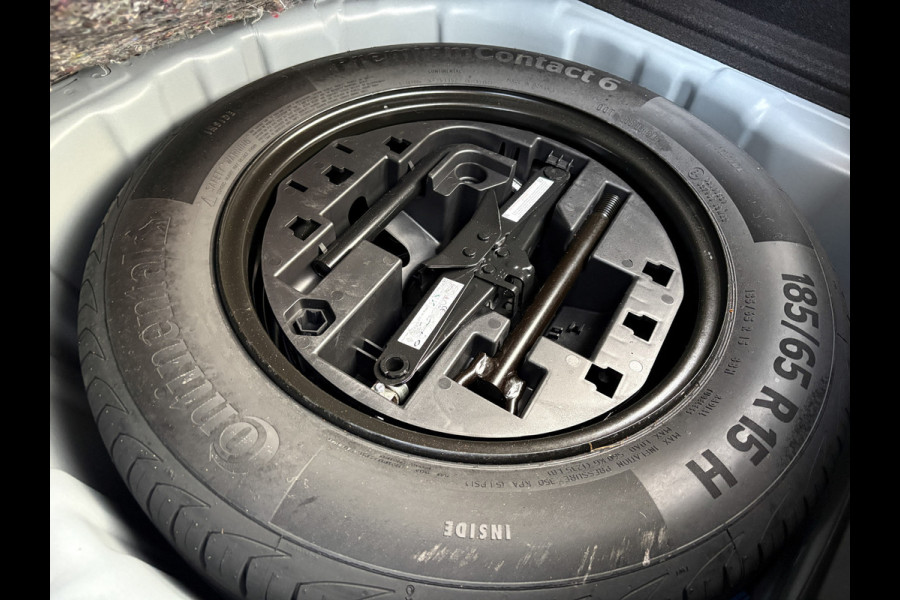 Renault Clio 1.0 TCe Intens | Camera | PDC V&A | Apple Carplay/ Android Auto Prijs Rijklaar!!