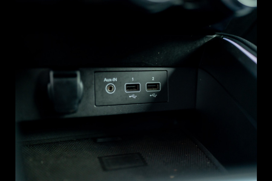 Renault Clio 1.0 TCe Intens | Camera | PDC V&A | Apple Carplay/ Android Auto Prijs Rijklaar!!