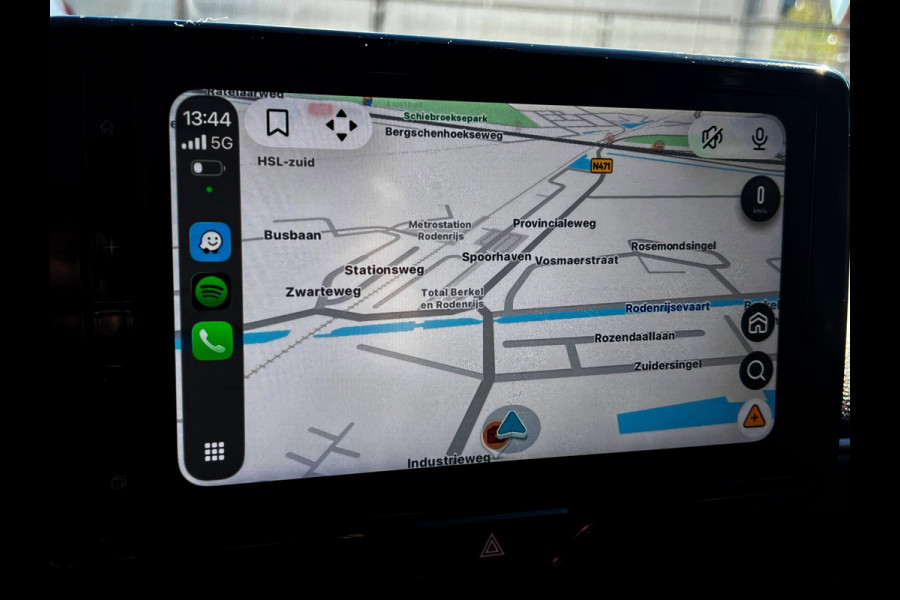 Toyota Yaris 1.5 Hybrid 115 First Edition carplay_Camera_Digital Cockpit