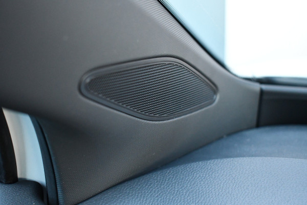 Volkswagen ID.4 Pro 77 kWh Trekhaak | 1e eig | ACC | Wit metallic