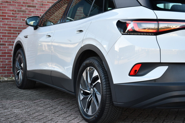 Volkswagen ID.4 Pro 77 kWh Trekhaak | 1e eig | ACC | Wit metallic