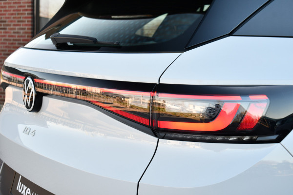 Volkswagen ID.4 Pro 77 kWh Trekhaak | 1e eig | ACC | Wit metallic
