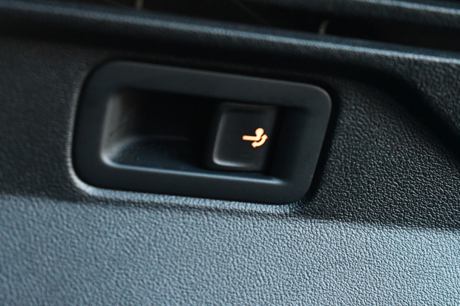 Volkswagen ID.4 Pro 77 kWh Trekhaak | 1e eig | ACC | Wit metallic