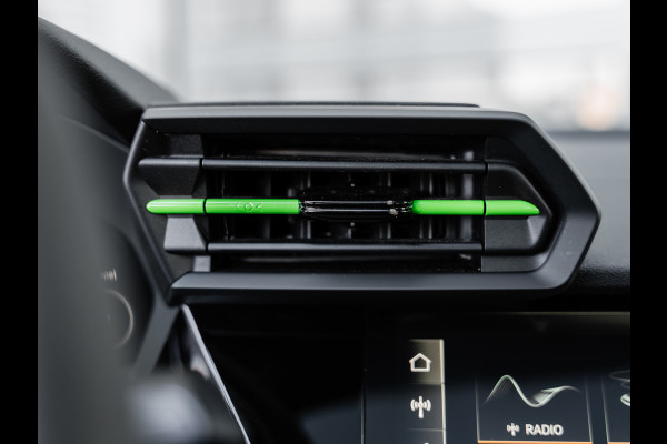 Audi RS3 Limousine 2.5 TFSI quattro | Keramisch | Panorama | Hulk