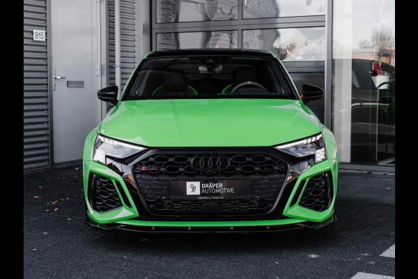 Audi RS3 Limousine 2.5 TFSI quattro | Keramisch | Panorama | Hulk