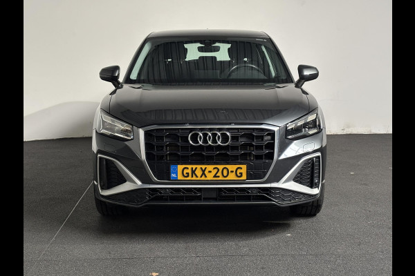 Audi Q2 35 TFSI S-Line Edition Navigatie Apple Carplay/Android auto Camera Climate Control Electrische kofferbak Adaptive Cruise control Parkeer sensoren