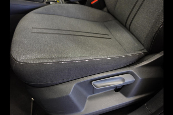 Seat Ateca 1.5 TSI Style Business Intense Airco Cruise Control Navigatie Virtual Cockpit Privacy Glass PDC VA Camera