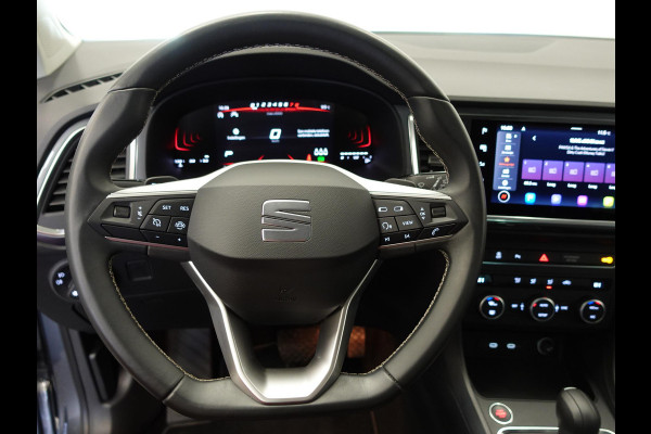 Seat Ateca 1.5 TSI Style Business Intense Airco Cruise Control Navigatie Virtual Cockpit Privacy Glass PDC VA Camera