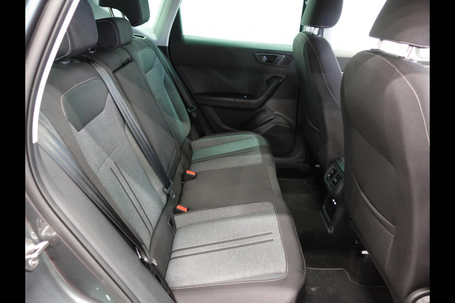 Seat Ateca 1.5 TSI Style Business Intense Airco Cruise Control Navigatie Virtual Cockpit Privacy Glass PDC VA Camera