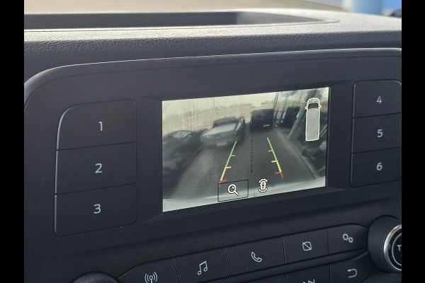 Ford Transit 350 2.0 TDCI L2H2 Trend | Automaat | Camera | Trekhaak | Cruise control | Lane assist | Voorruitverwarming | Bijrijdersbank