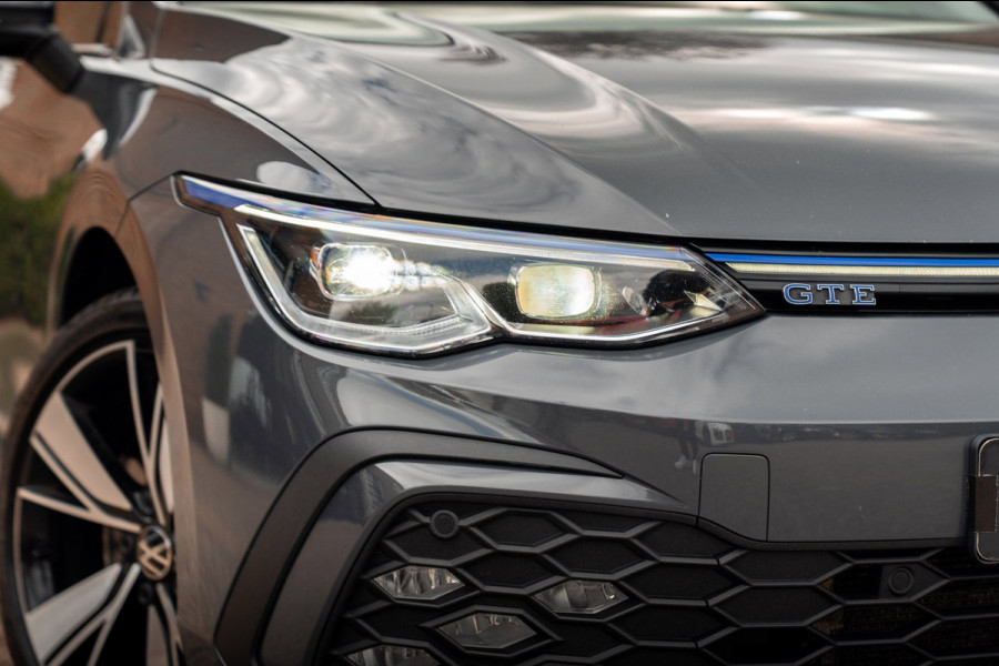 Volkswagen Golf 1.4 eHybrid GTE 245 PK Pano ACC IQ-Light Head-Up Stoelverwarming Camera 18''