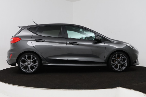 Ford Fiesta 1.0 EcoBoost Hybrid ST-Line X (TREKHAAK, CAMERA, STOEL/STUUR VERWARMING, CRUISE CONTROL ADAPTIEF, PARKEERSENSOREN)
