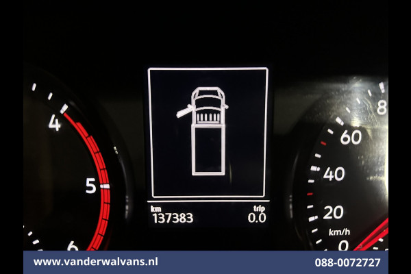 Volkswagen Crafter 2.0 141pk Bakwagen Laadklep Euro6 Airco | Apple Carplay | Android Auto Bijrijdersbank