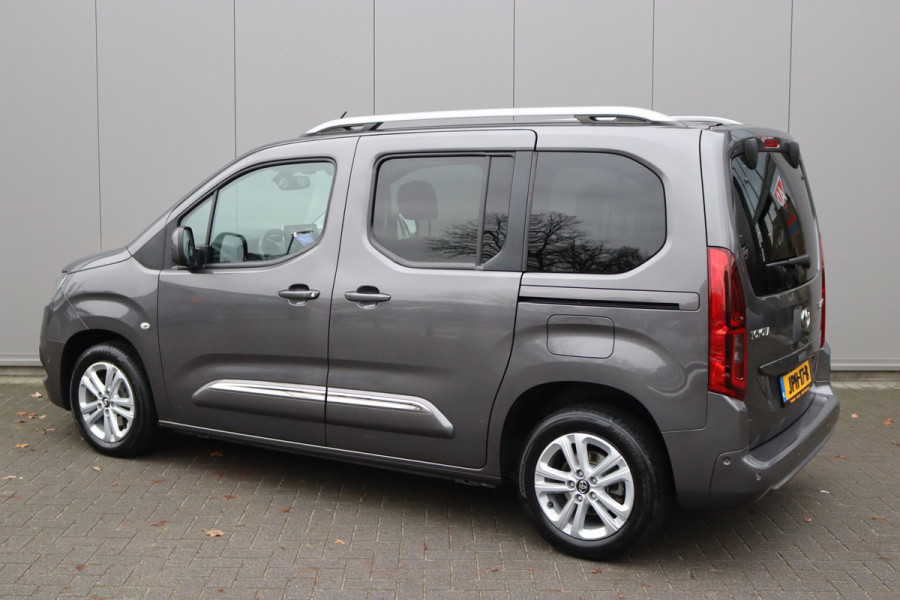 Toyota PROACE CITY Verso 1.2 Turbo 110PK Dynamic Camera/Adaptive-cruise/Stoelverwarming/Panoramadak