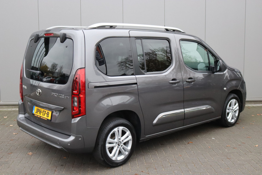 Toyota PROACE CITY Verso 1.2 Turbo 110PK Dynamic Camera/Adaptive-cruise/Stoelverwarming/Panoramadak