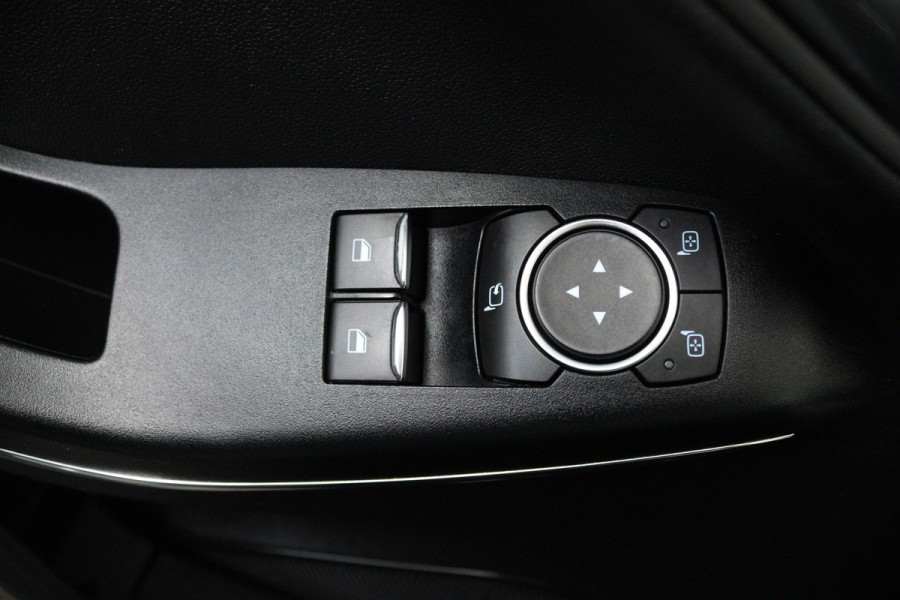Ford Fiesta 1.0 EcoBoost ST-Line (PARKEERSENSOREN, LANE-ASSIST, NAVIGATIE, CRUISE CONTROL)